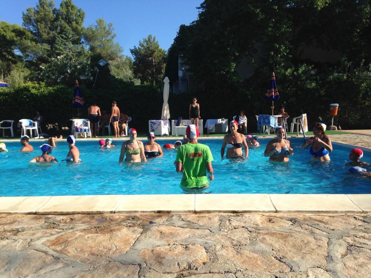 Camping Village Vieste Marina Bagian luar foto